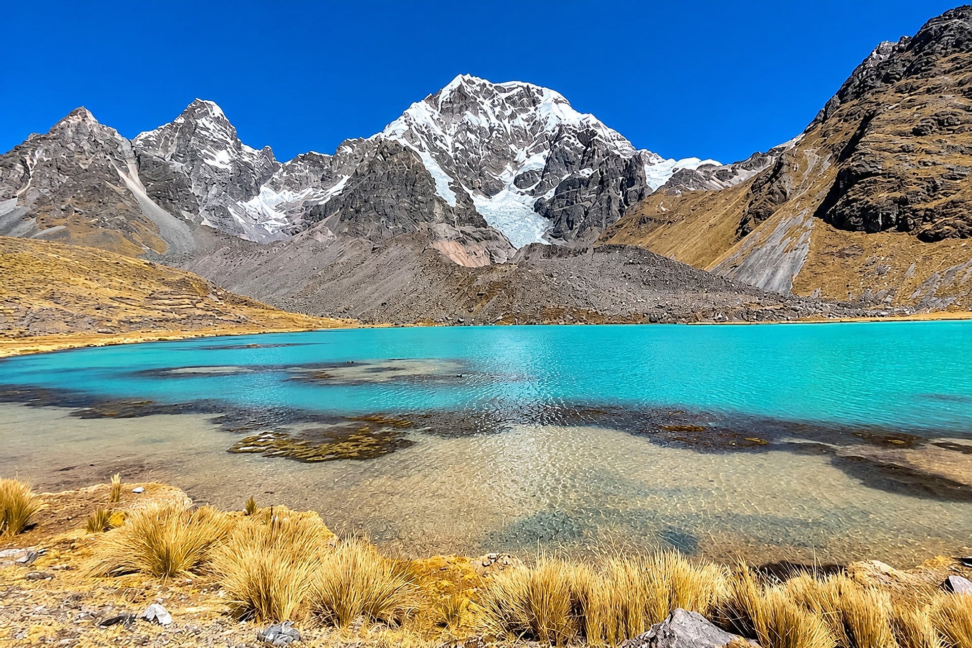 Ausangate Hike: Seven Glacial Lakes